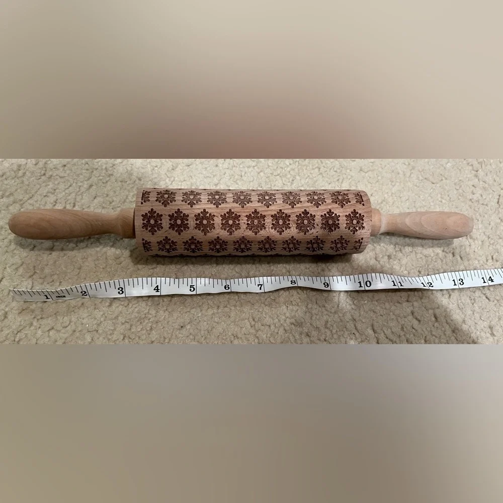 Snowflake Rolling Pin Wooden Roller, Snowflake Embossed. 14”
